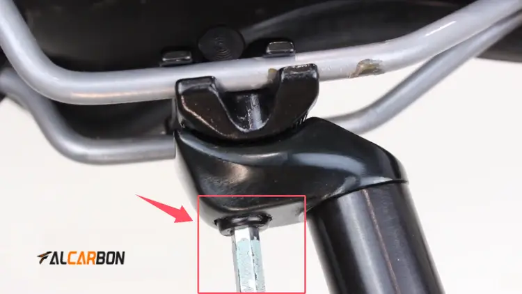 adjust-bike-saddle-position-1