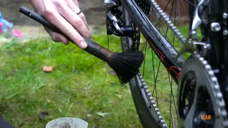 how-to-clean-a-bike-chain-4